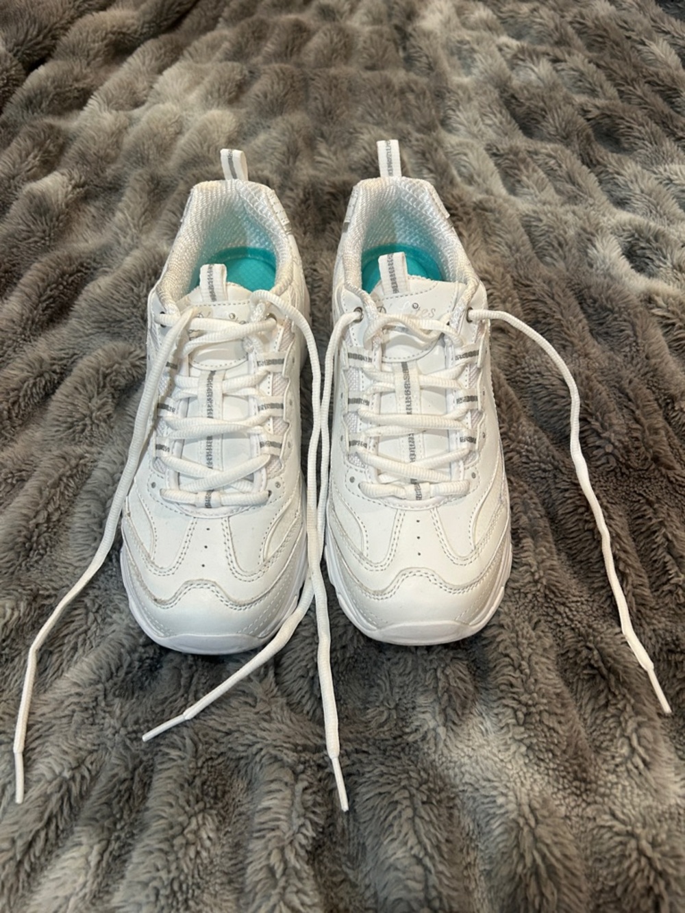 White Skechers D-Lites Sneakers with Teal Memory Foam Insoles